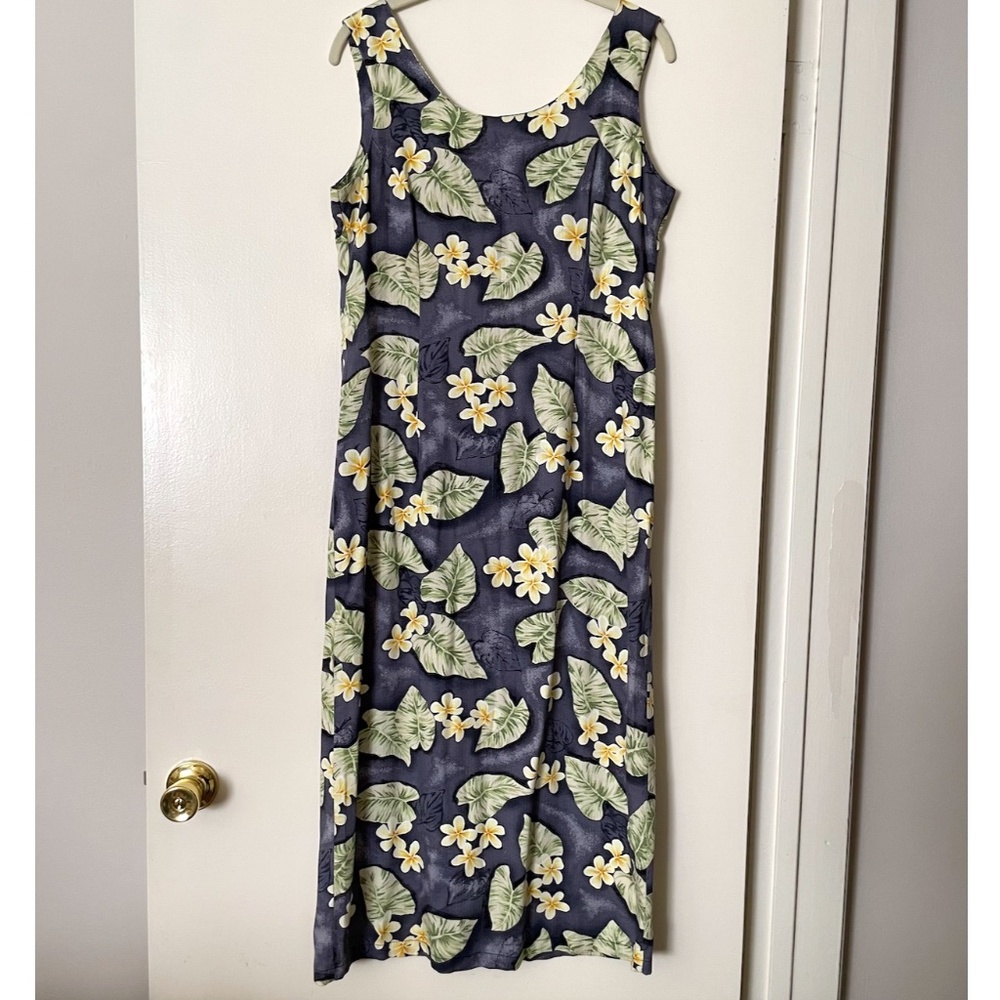 HAPUA Authentic Hawaiian Dress with Back Slit - Size M